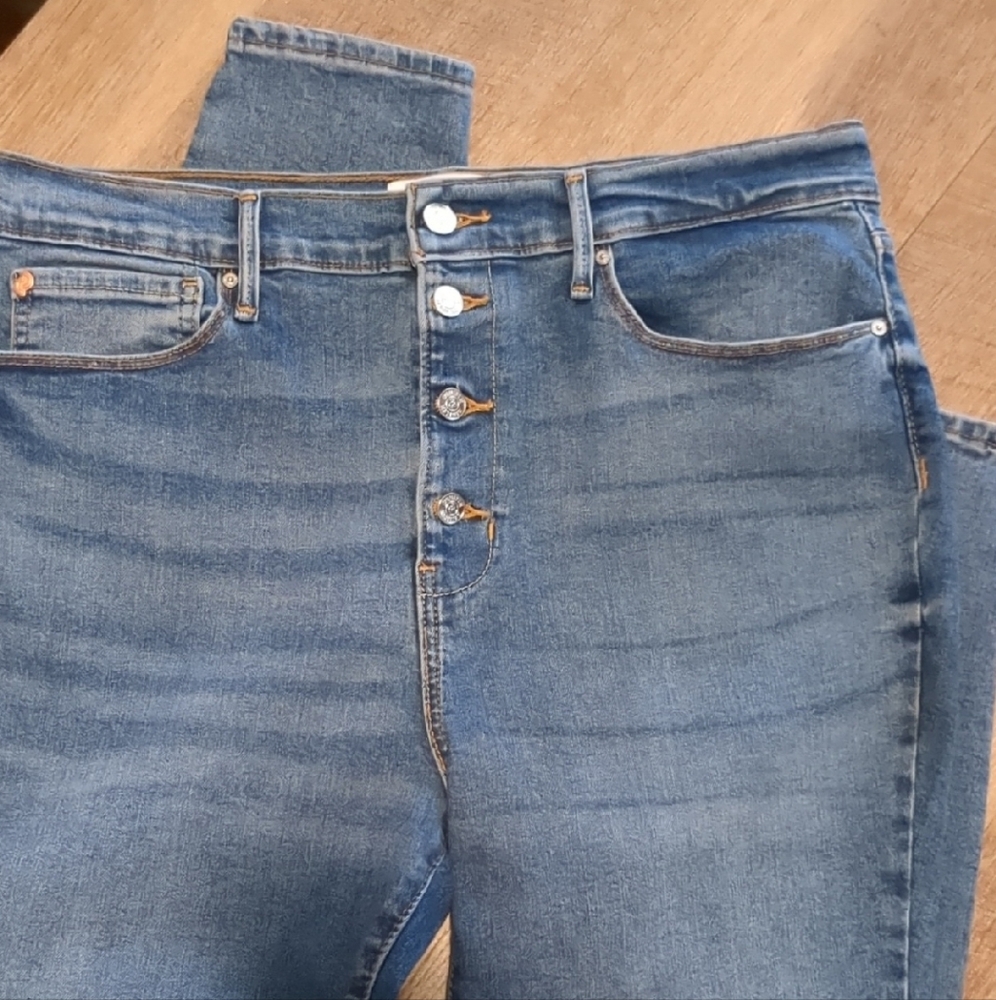 Classic Blue Women's Jeans